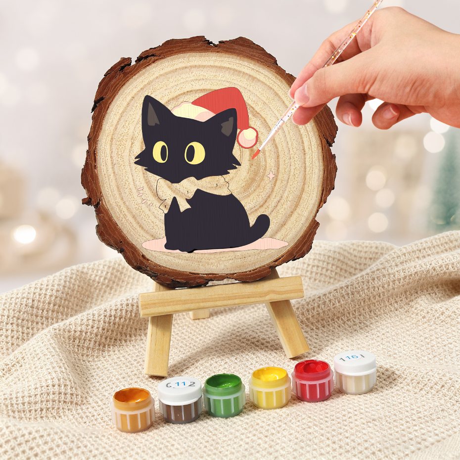 Rondelle de bois à peindre par numéro Chaton au Bonnet de Noël, vue 6, Maison Artsen
