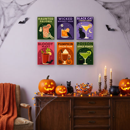 Coffret 6 mini-toiles Bar des Sorcières accrochées dans un salon décoré pour Halloween — Maison Artsen