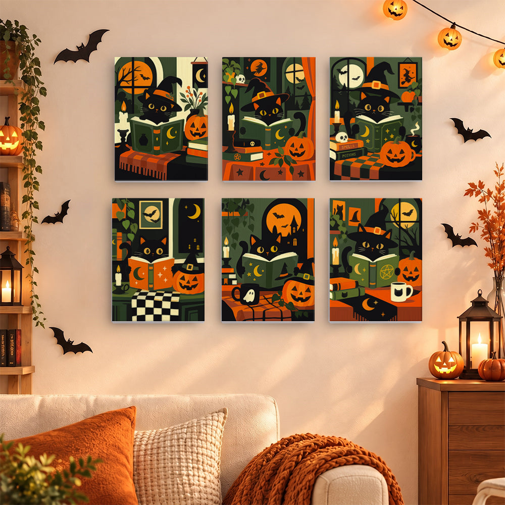 Coffret 6 mini-toiles Bibliothèque des Chats Noirs accrochées dans un salon décoré pour Halloween, Maison Artsen