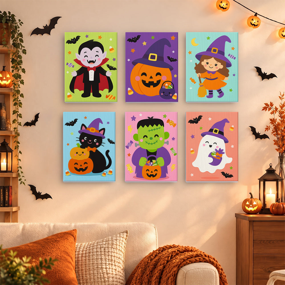 Coffret 6 mini-toiles Déguisés en Couleurs accrochées dans un salon décoré pour Halloween, Maison Artsen