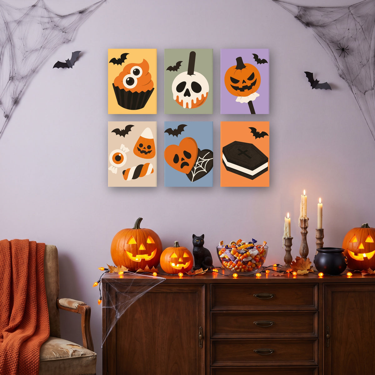 Coffret 6 mini-toiles Douceurs Ensorcelées accrochées dans un salon décoré pour Halloween — Maison Artsen