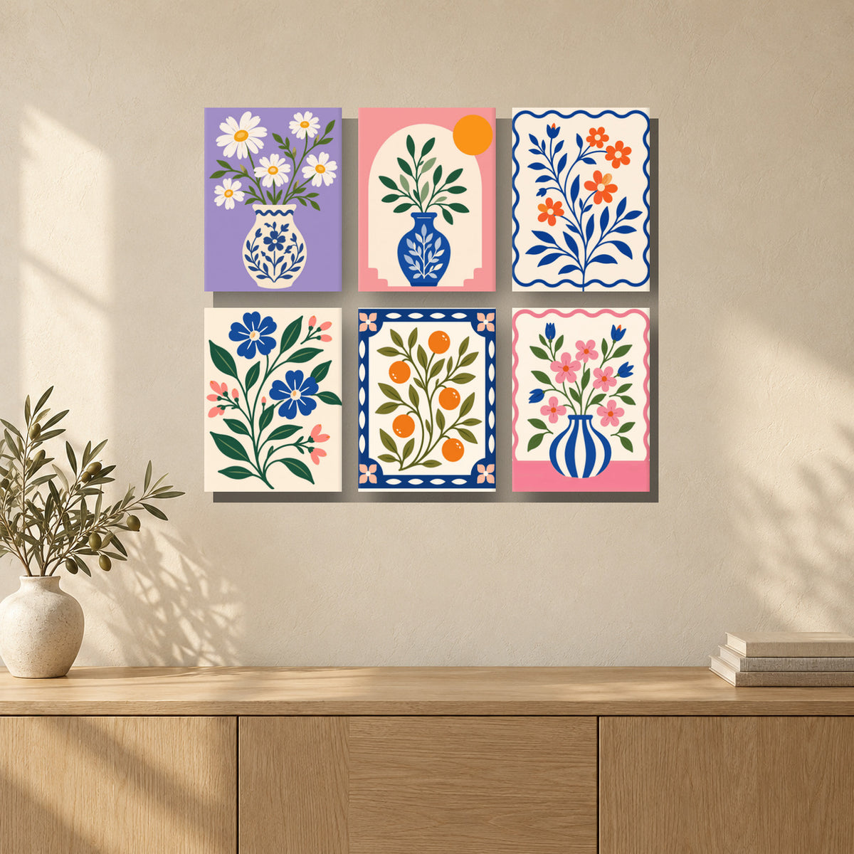 Coffret de 6 peintures par numéro Fleurs Folk en Bleu, mini-toiles présentées au mur, Maison Artsen