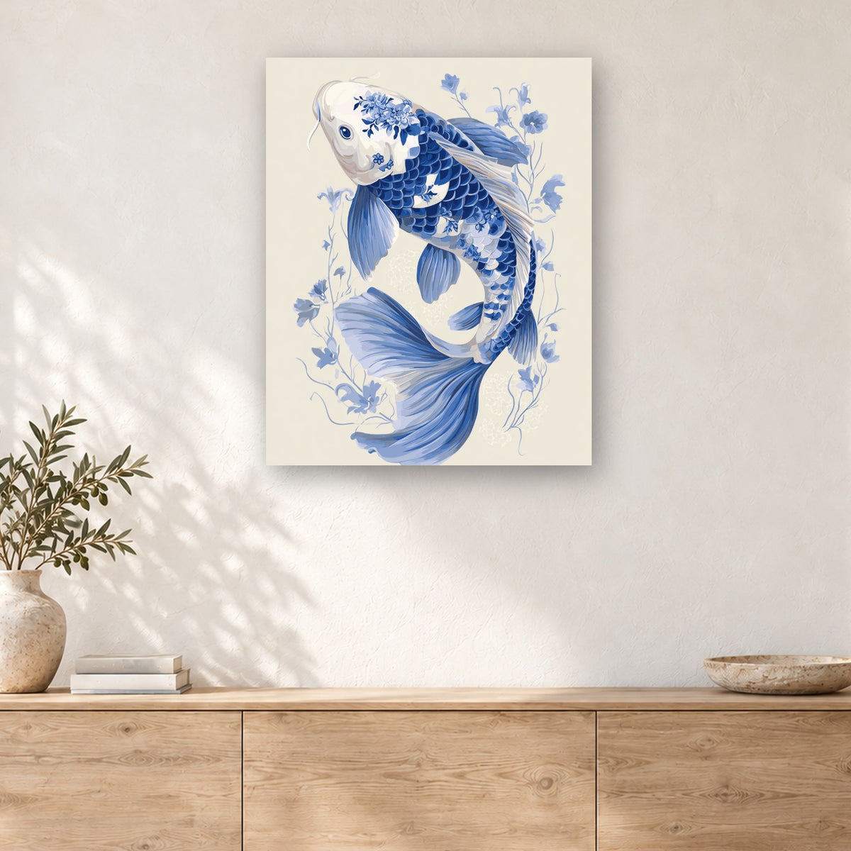 Tableau peinture par numéro Carpe Faïence Bleue accroché dans un intérieur décoré, Maison Artsen