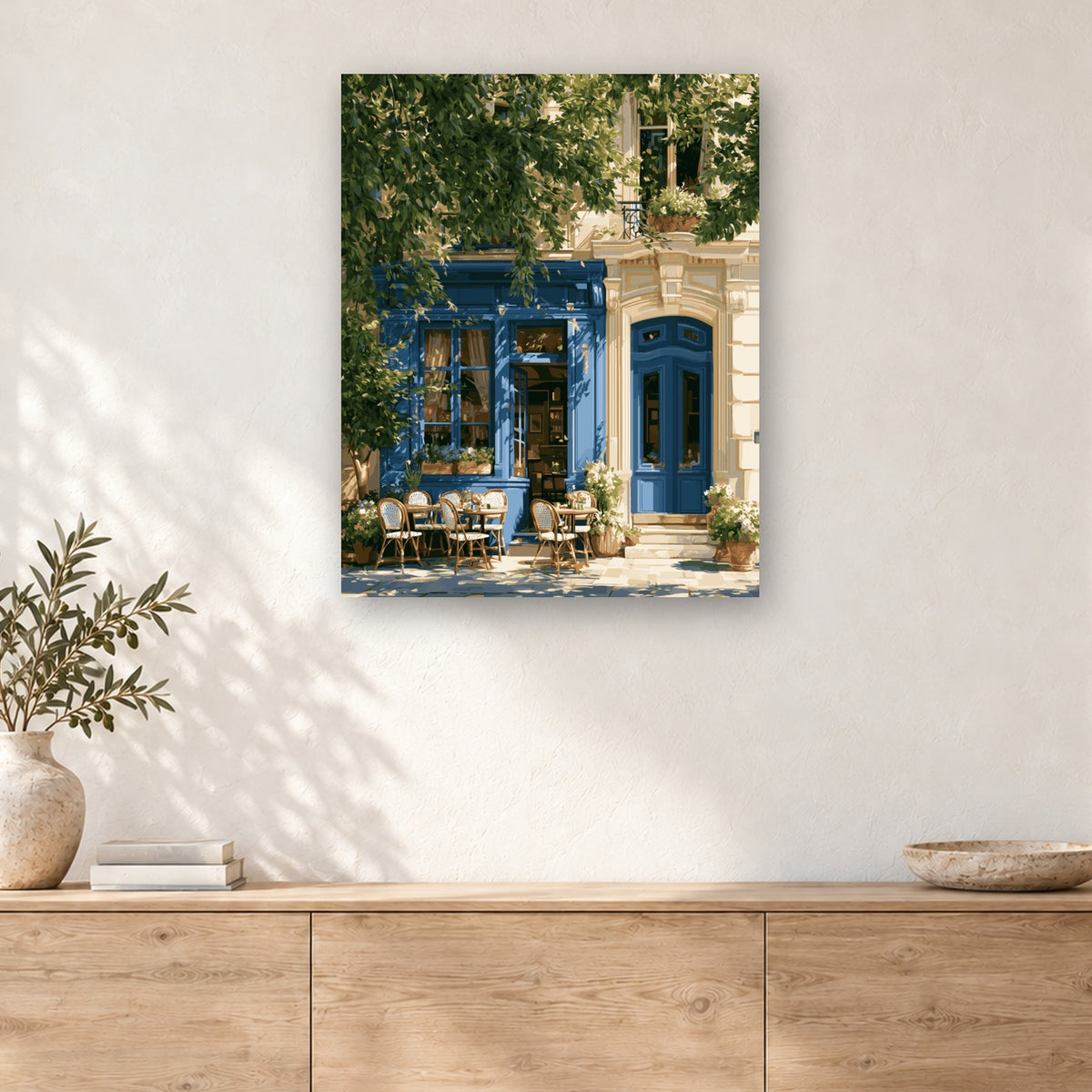 Tableau peinture par numéro Terrasse du Café Bleu accroché dans un intérieur décoré, Maison Artsen