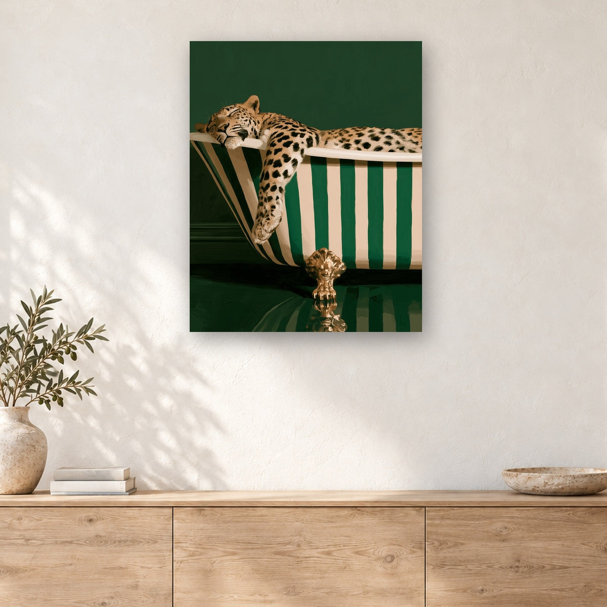 Tableau peinture par numéro Bain du Léopard accroché dans un intérieur décoré, Maison Artsen