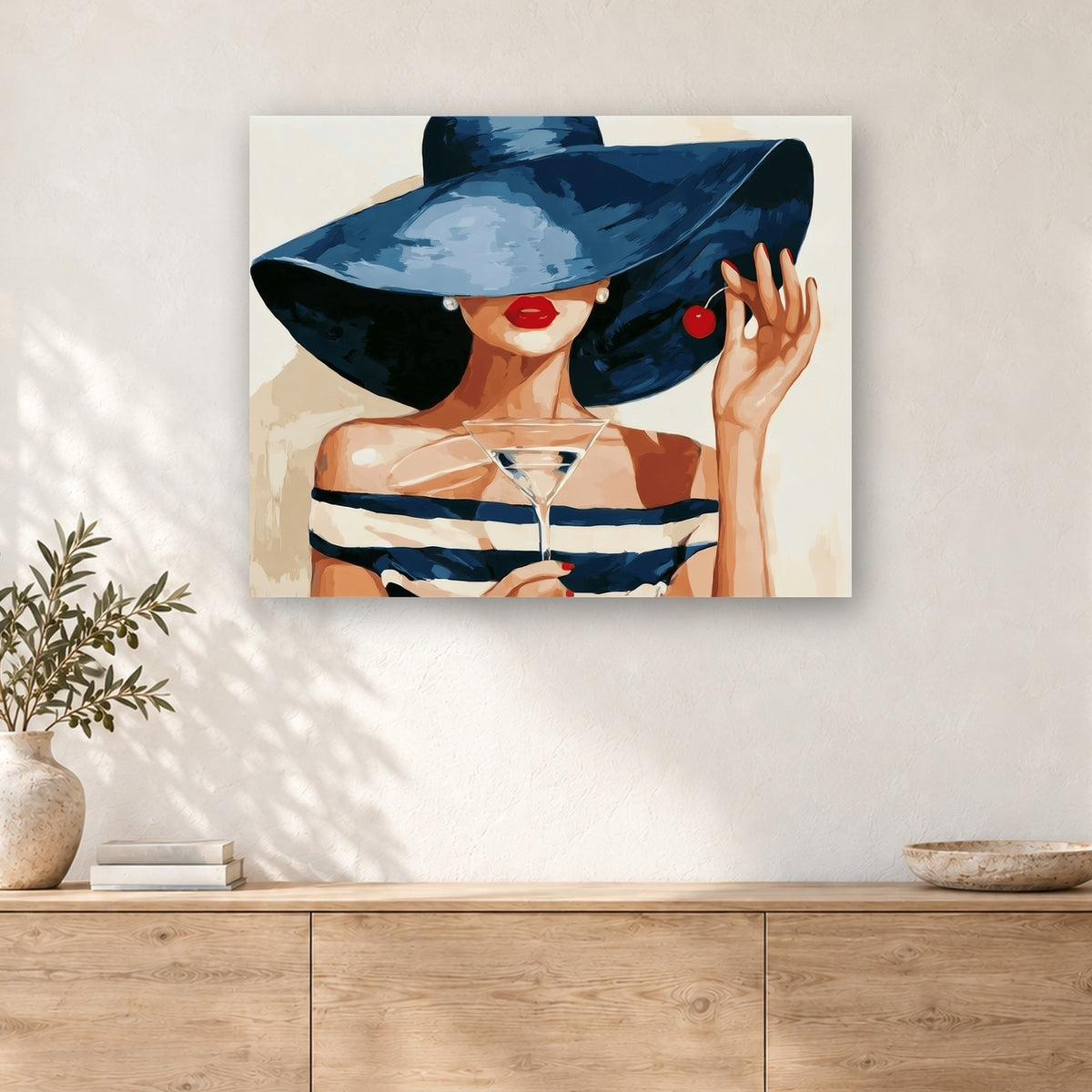 Tableau peinture par numéro Chapeau et Martini accroché dans un intérieur décoré, Maison Artsen