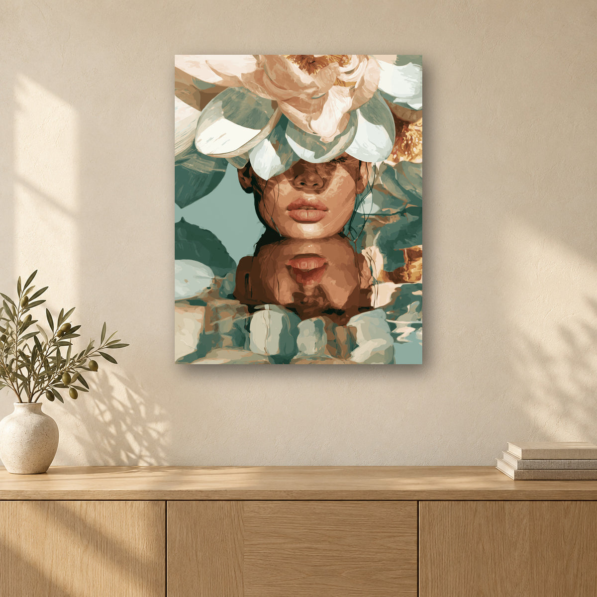 Tableau peinture par numéro Visage sous le Lotus accroché dans un intérieur décoré, Maison Artsen