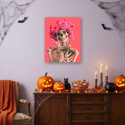 Tableau peinture par numéro Bonnes Ondes accroché dans un salon décoré pour Halloween — Maison Artsen