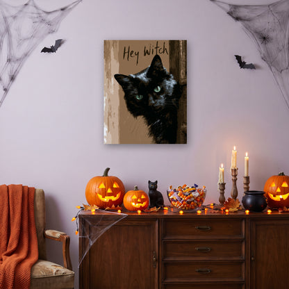 Tableau peinture par numéro Chat de la Sorcière accroché dans un salon décoré pour Halloween — Maison Artsen