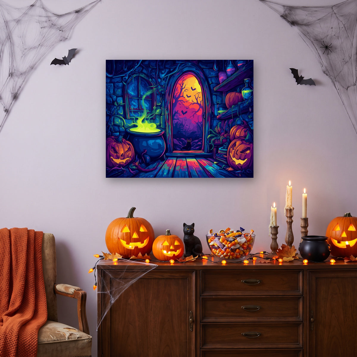 Tableau peinture par numéro Cuisine de la Sorcière accroché dans un salon décoré pour Halloween — Maison Artsen