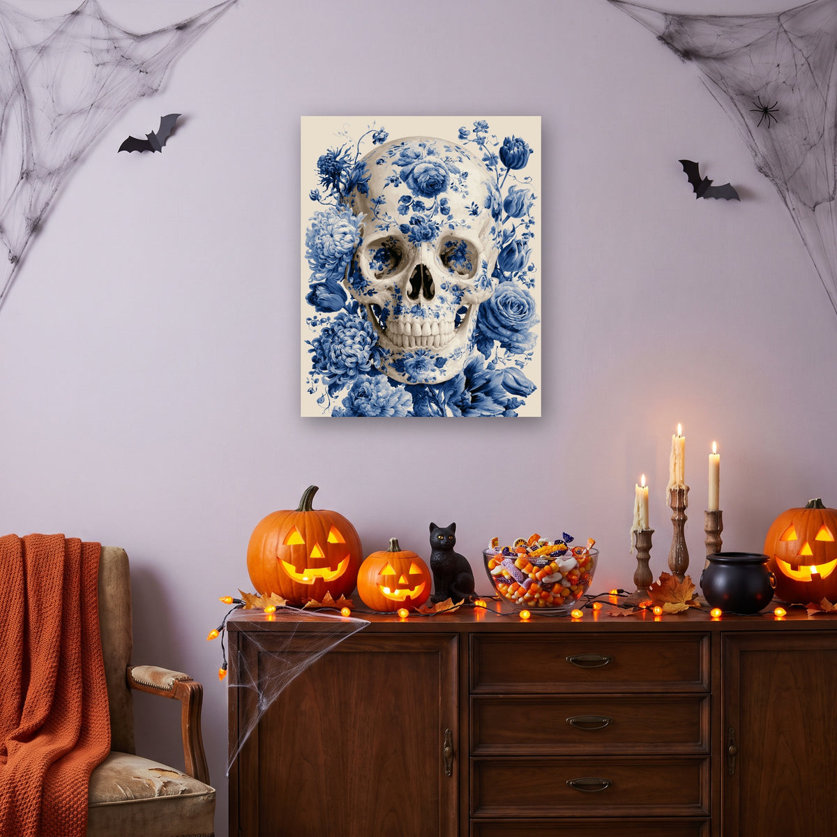 Tableau peinture par numéro Porcelaine Bleue accroché dans un salon décoré pour Halloween — Maison Artsen