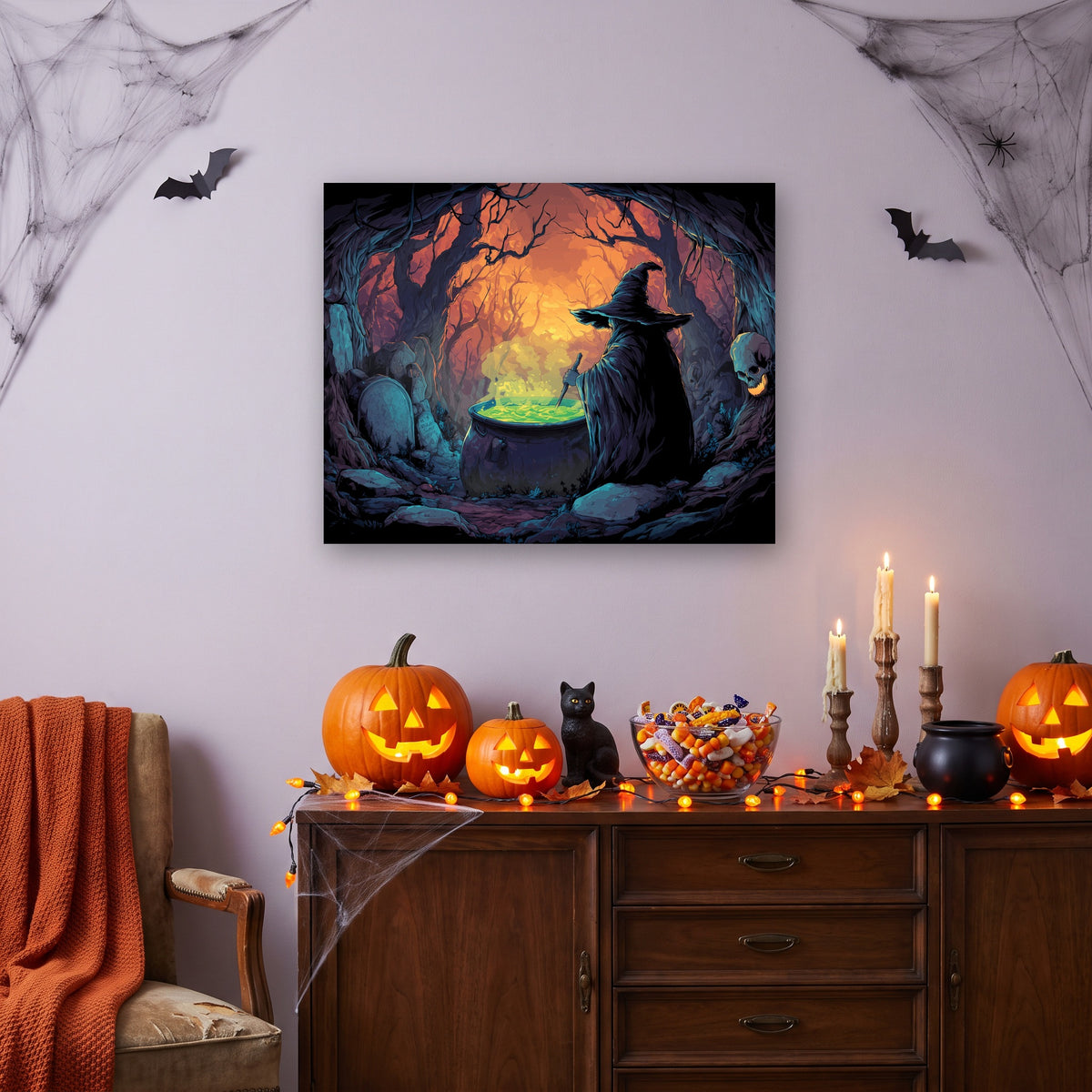Tableau peinture par numéro Sorcière de la Clairière accroché dans un salon décoré pour Halloween — Maison Artsen
