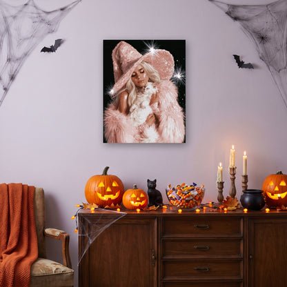 Tableau peinture par numéro Sorcière Paillettes Roses accroché dans un salon décoré pour Halloween — Maison Artsen