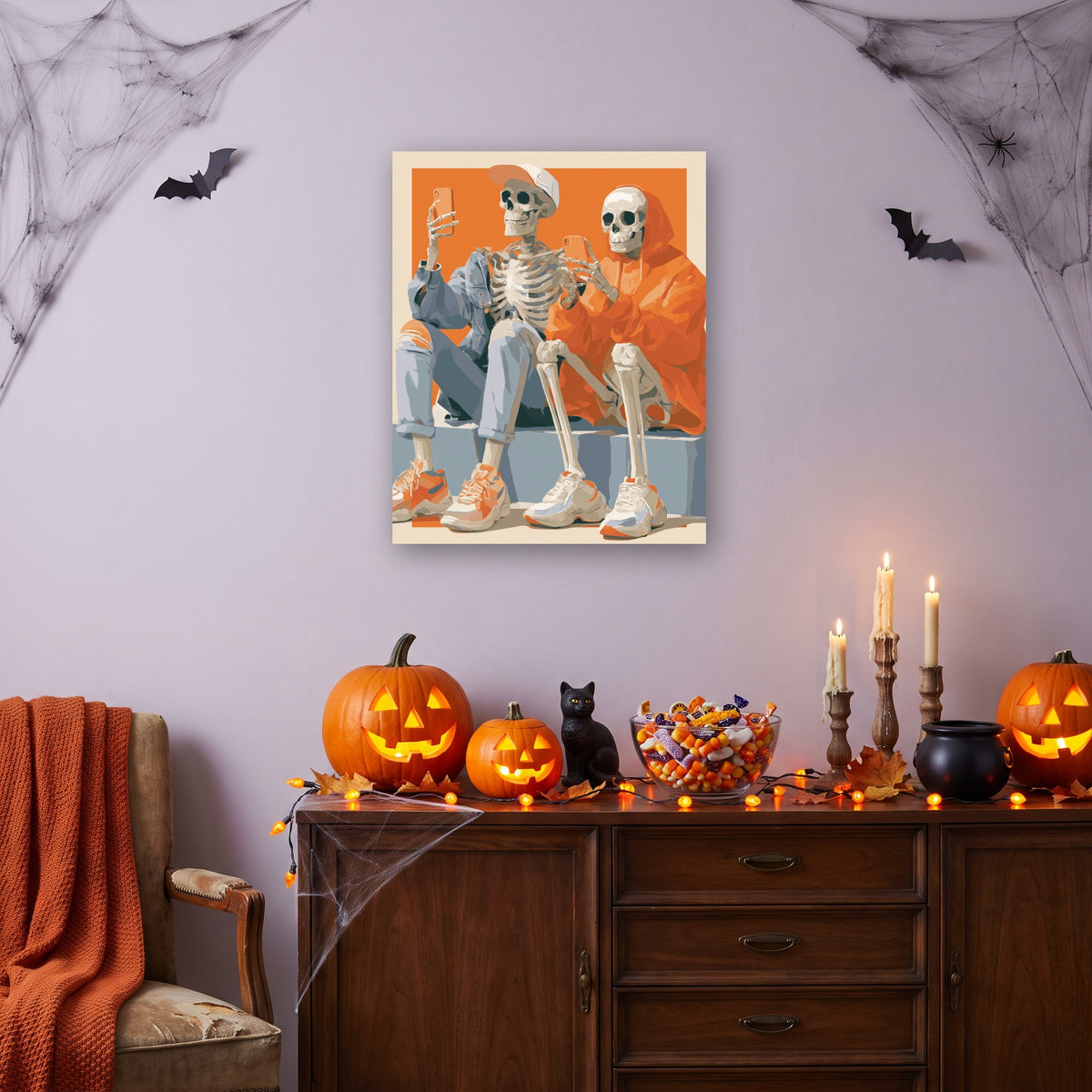 Tableau peinture par numéro Squelettes Branchés accroché dans un salon décoré pour Halloween — Maison Artsen